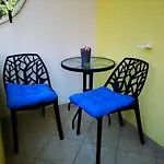 Deluxe F & M * Tučepi