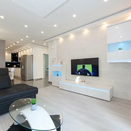 Apartamento Deluxe F & M *