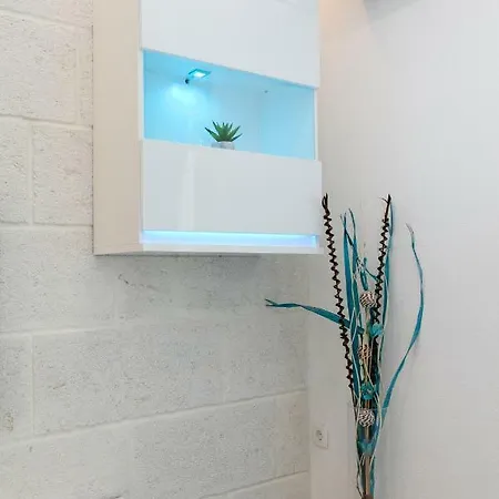 Deluxe F & M Apartamento *